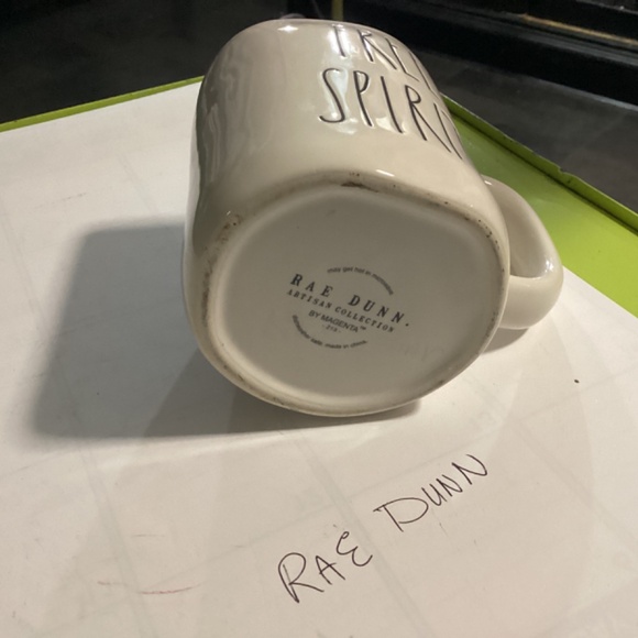 Rae Dunn FREE SPIRIT mug. NEVER USED. GREAT GIFT 🎁 - Picture 4 of 5